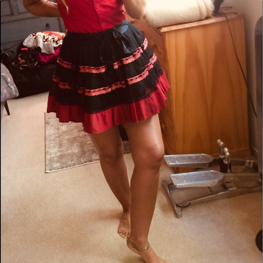 **last chance**Gothic Lolita short skirt black/red